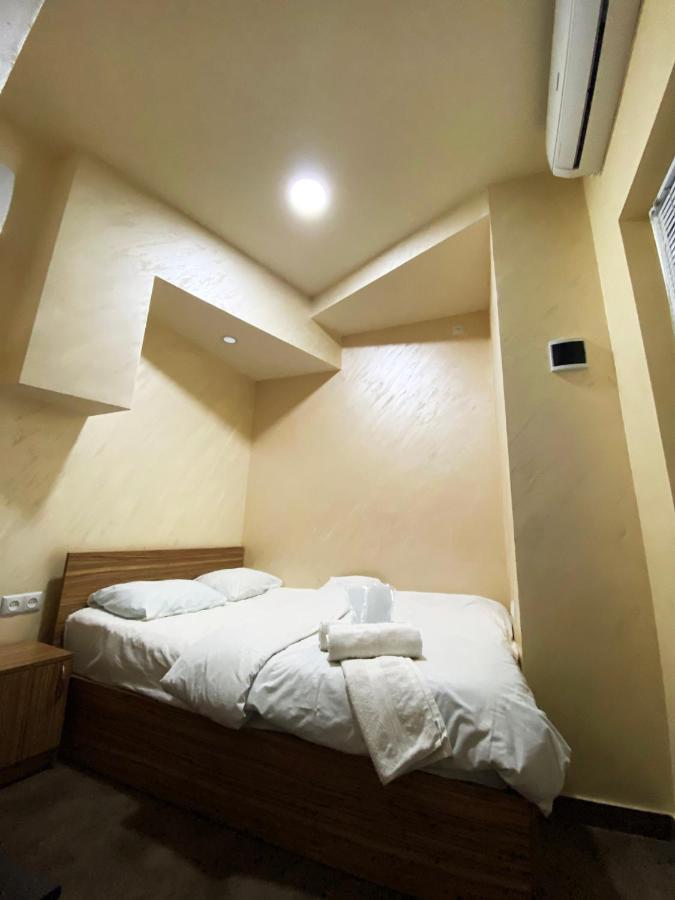 Domino Yerevan Hostel And Hotel 外观 照片