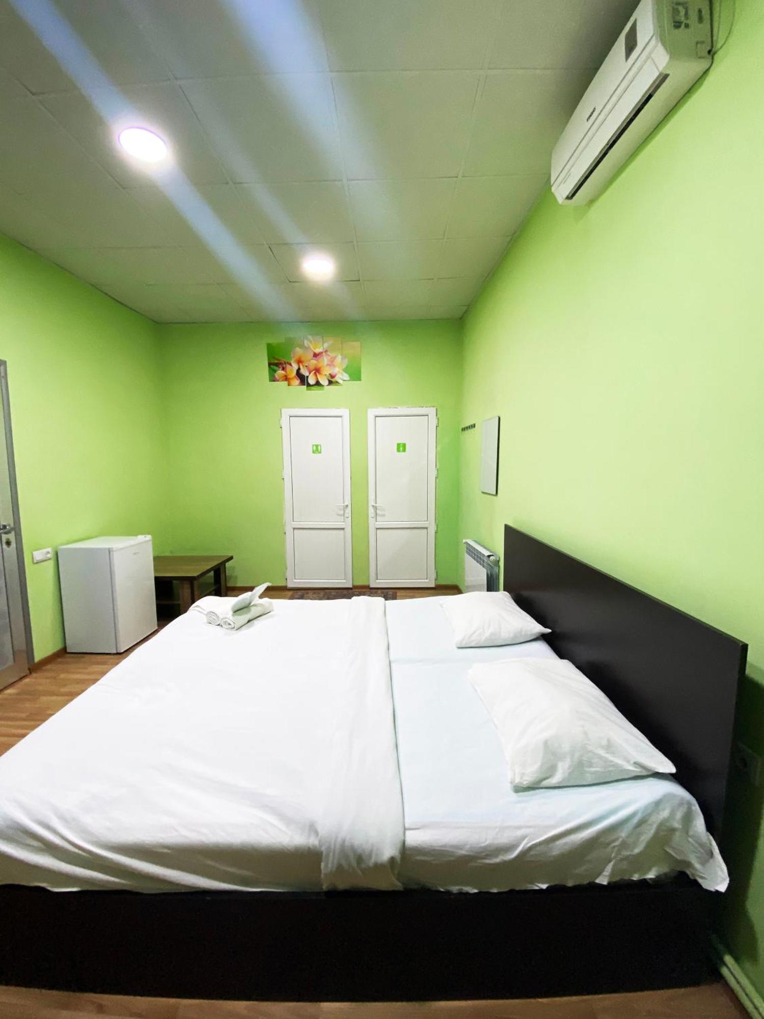 Domino Yerevan Hostel And Hotel 客房 照片